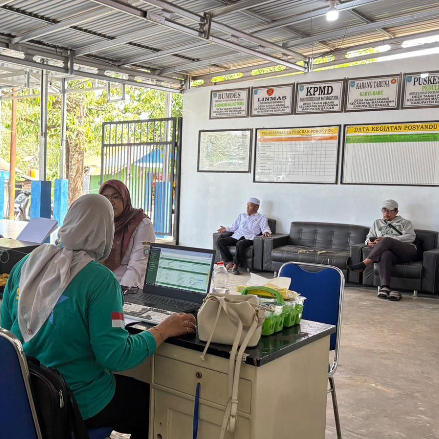 Pelayanan Dukcapil Hadir di Kantor Desa Tanah Abang untuk Mempermudah Administrasi Warga Desa 